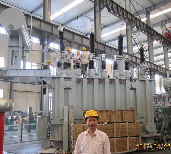 塔吉克斯坦客戶來公司驗(yàn)收2x50MVA/110KV變電站全套設(shè)備